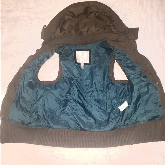Olive Green/Brown Hooded Puffer Vest - Picture 3 of 8